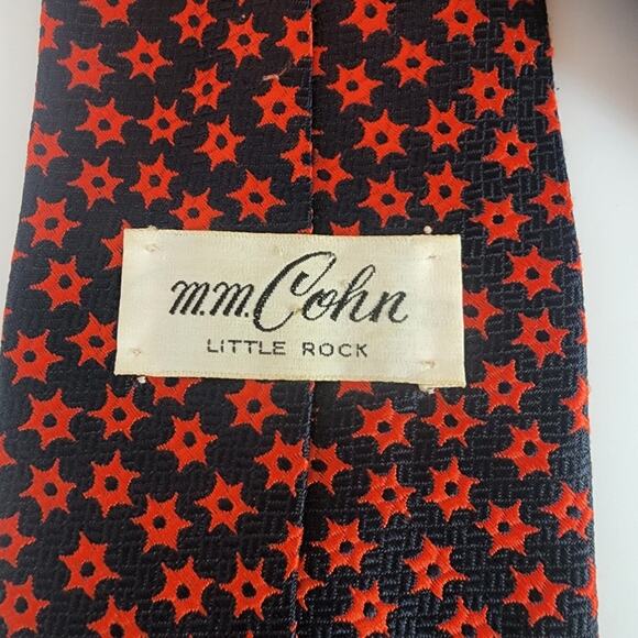🌻3 for$19 Vintage Red & Blue Star Tie - Picture 3 of 3